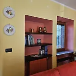 La Casa Rossa Nel Monferrato A *