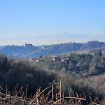 Semesterbostad La Casa Rossa Nel Monferrato A