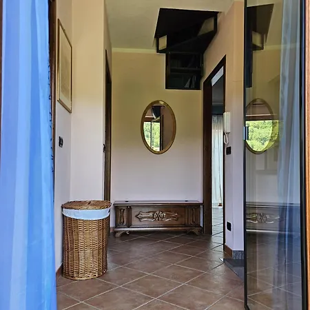 بيت للعطل La Casa Rossa Nel Monferrato A *