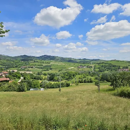 בית נופש La Casa Rossa Nel Monferrato A