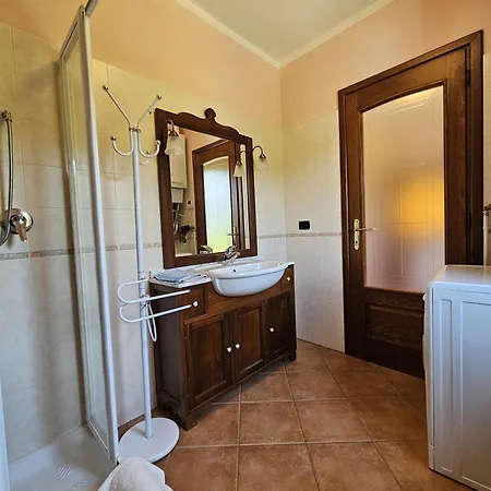 La Casa Rossa Nel Monferrato A *