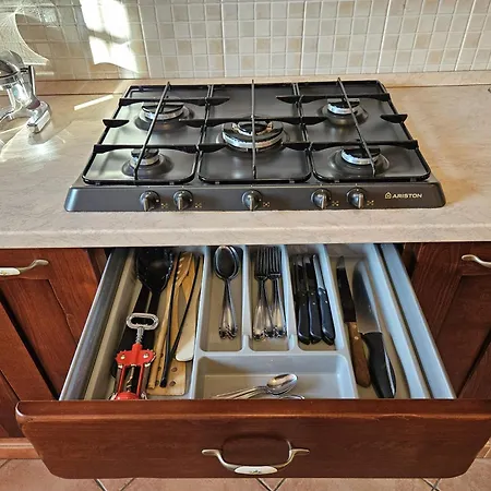 La Casa Rossa Nel Monferrato A Feriehus Moncucco Torinese