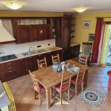 La Casa Rossa Nel Monferrato A Сasa de vacaciones Moncucco Torinese