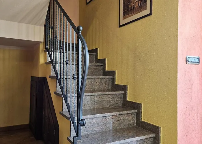 La Casa Rossa Nel Monferrato A Prázdninový dům Moncucco Torinese