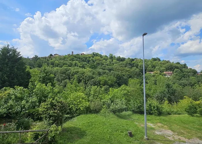 La Casa Rossa Nel Monferrato A