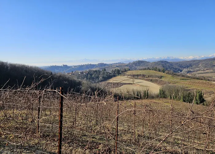 La Casa Rossa Nel Monferrato A