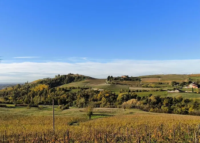 La Casa Rossa Nel Monferrato A Holiday home